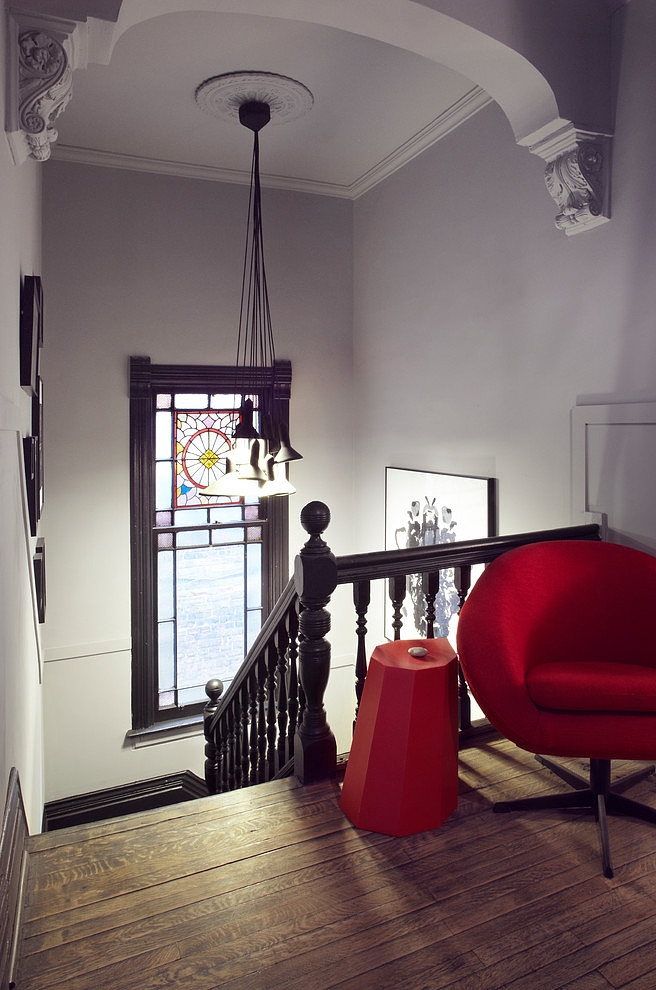Dovercourt Home by Lisa Petrole Photography