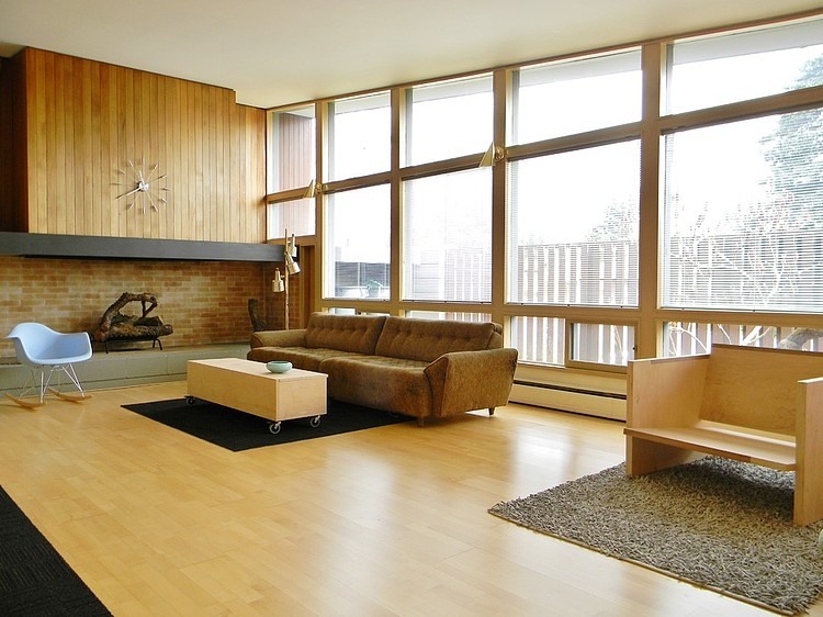 Rural Mid-Century Residence by James Cowan
