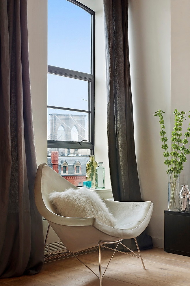 Brooklyn Heights Condominium by Lo Chen Design