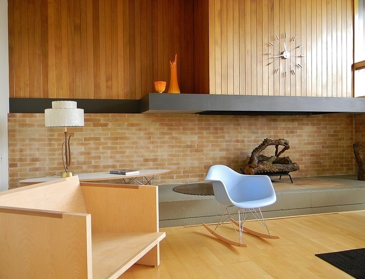 Rural Mid-Century Residence by James Cowan