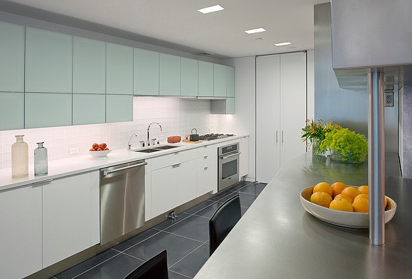 NYC Apartment by Eisner Design