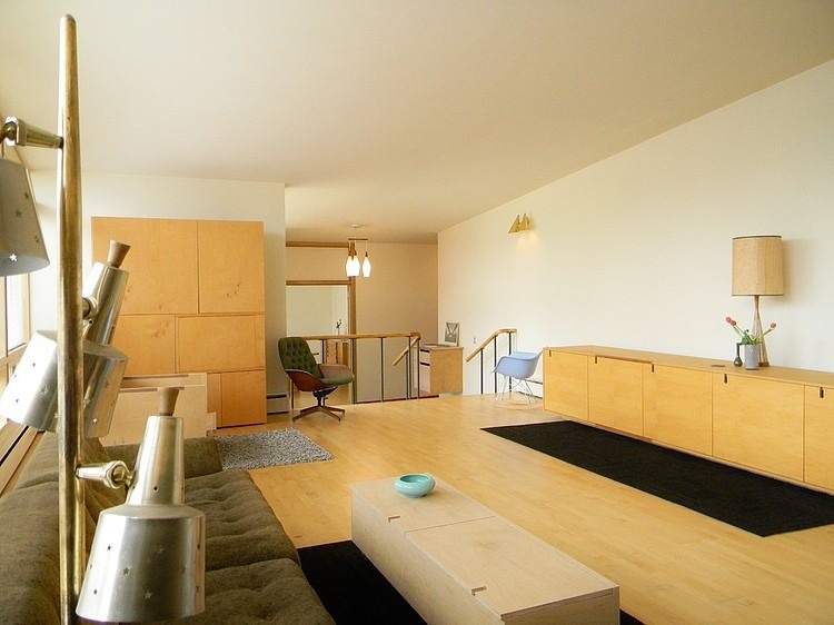 Rural Mid-Century Residence by James Cowan