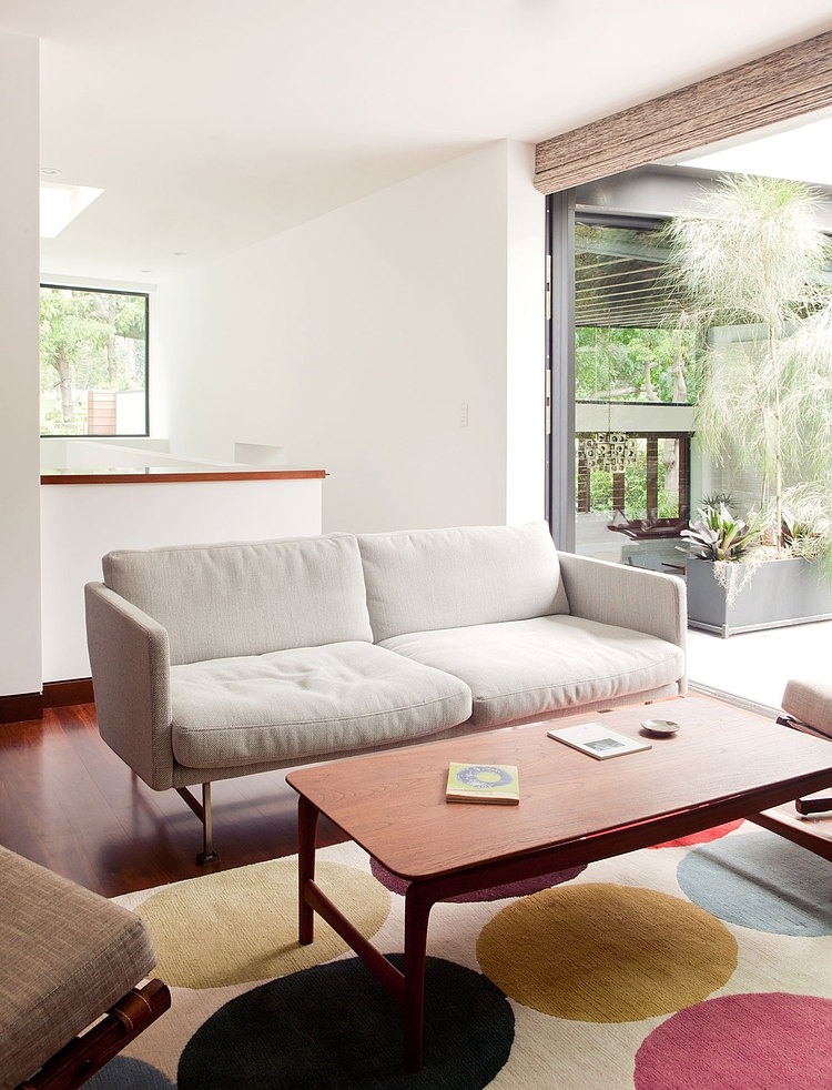 San Lorenzo House by Mike Jacobs Architecture