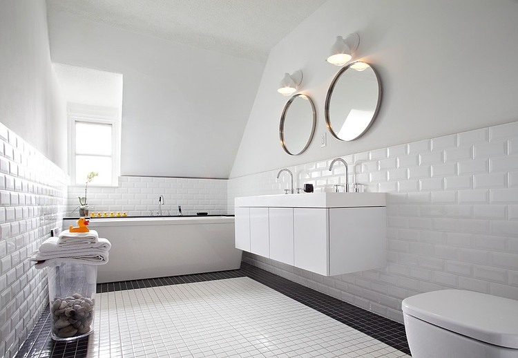 Dovercourt Home by Lisa Petrole Photography