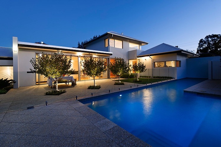 Kensington Home by Cambuild