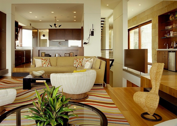 Laguna Beach Home Interior by Tommy Chambers Interiors