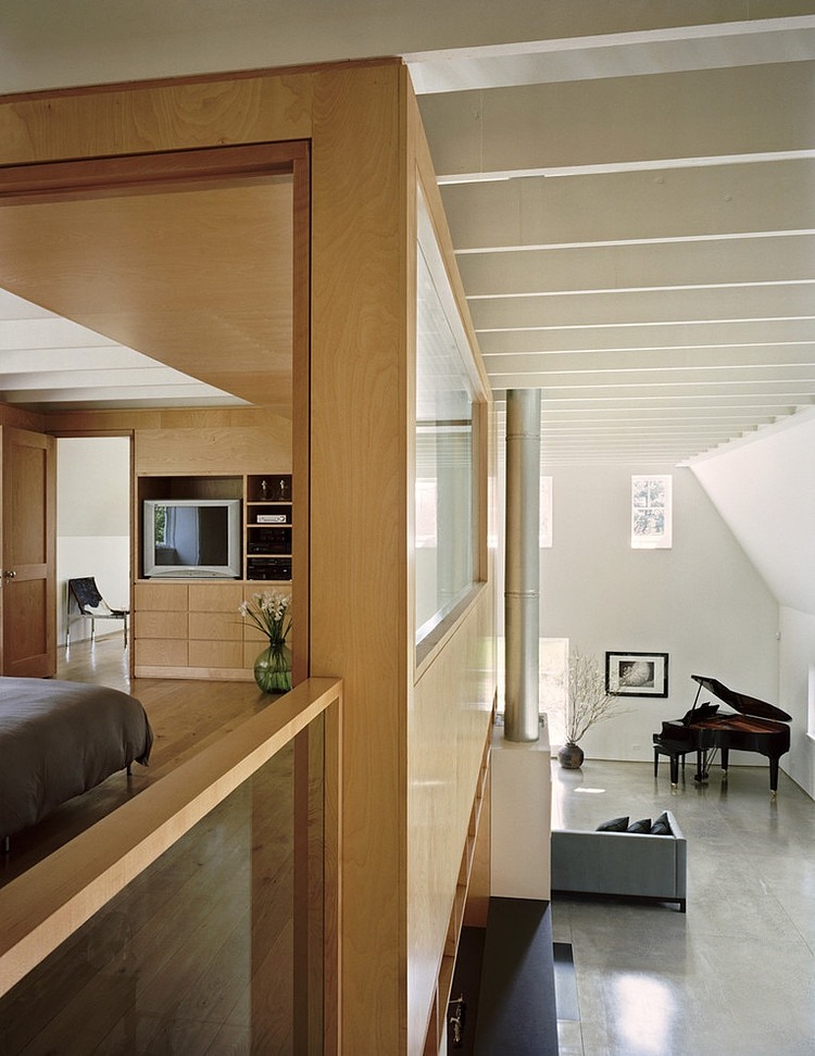 Modern Barn by Specht Harpman