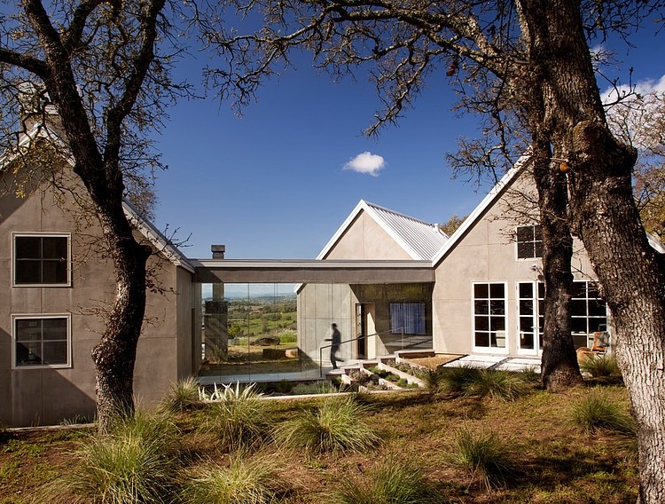 Napa Vineyard House by Remick Associates Architecture