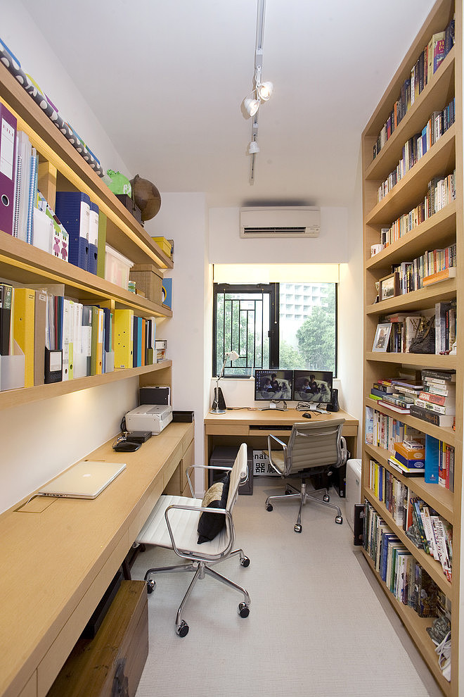 Hong Kong Apartment by Clifton Leung