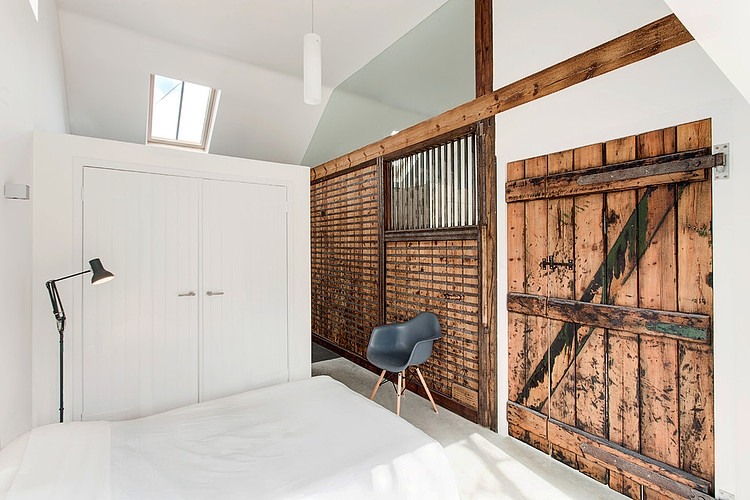 Manor House Stables by AR Design Studio Ltd
