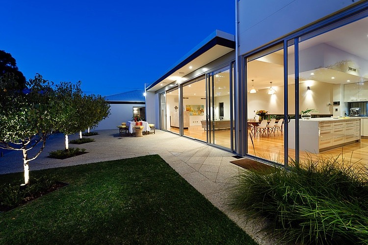 Kensington Home by Cambuild