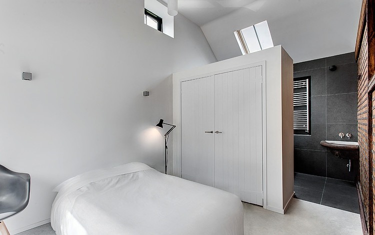 Manor House Stables by AR Design Studio Ltd