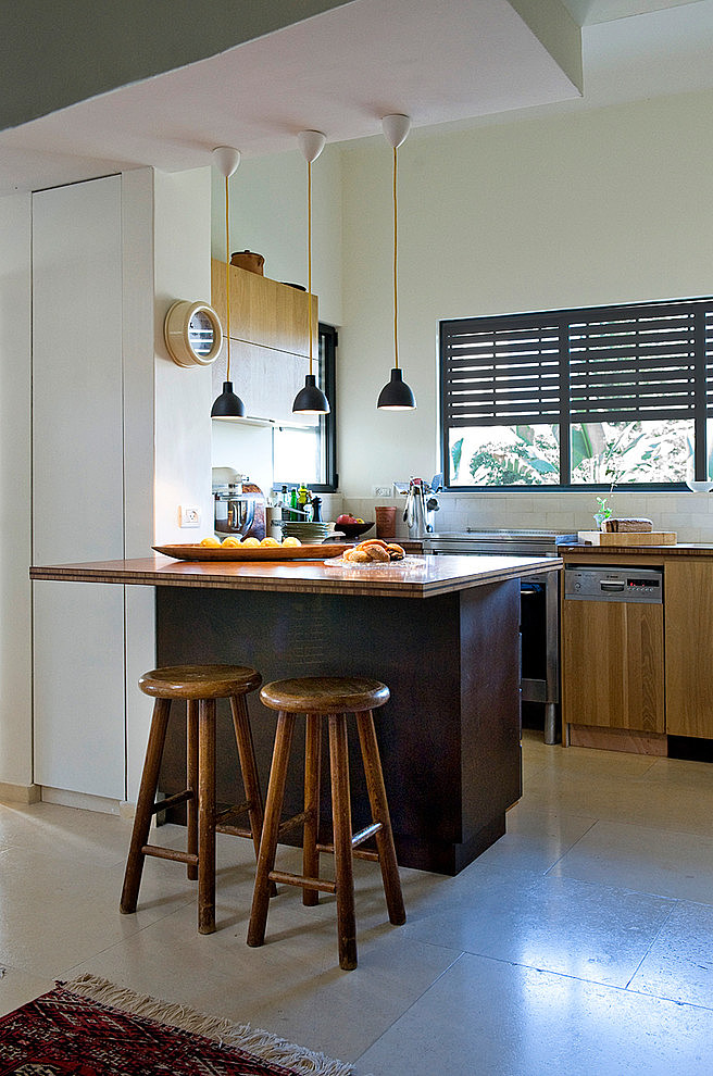 House N by Dana Gordon + Roy Gordon Architecture Studio
