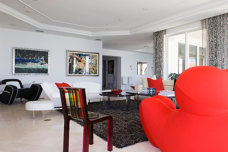 Miami Beach Residence by Pepe Calderin Design