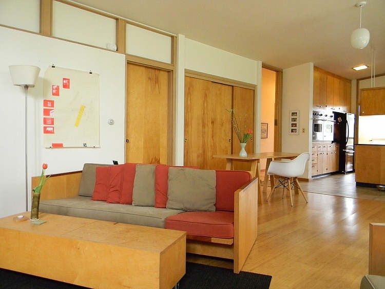 Rural Mid-Century Residence by James Cowan