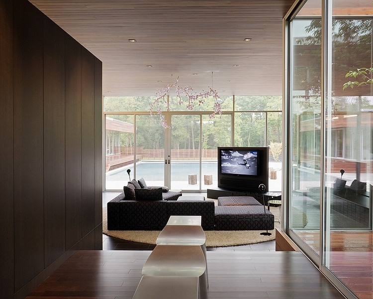 Curved House by Hufft Projects