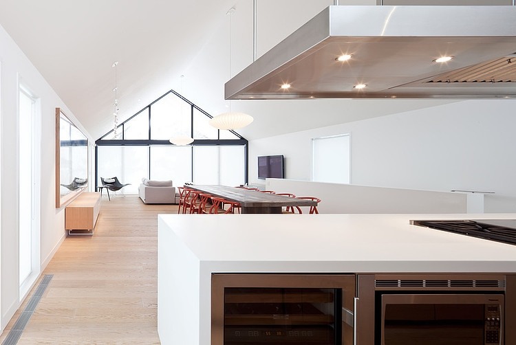 Maison Glissade by Atelier Kastelic Buffey