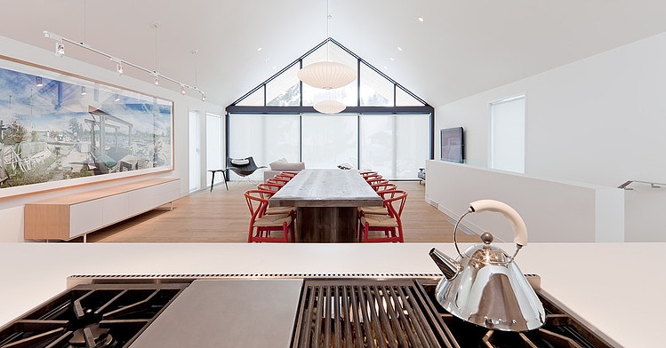 Maison Glissade by Atelier Kastelic Buffey