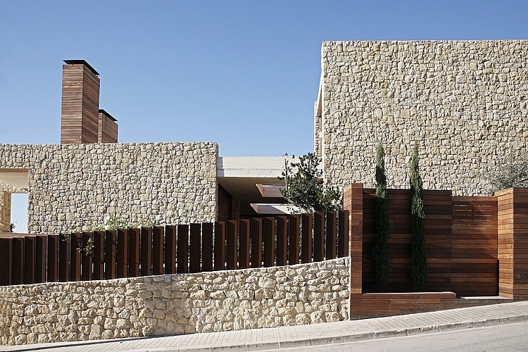 House In Monasterios by Ramon Esteve Estudio