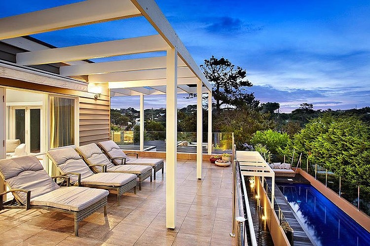 Split-Level Beach Residence in Back Beach