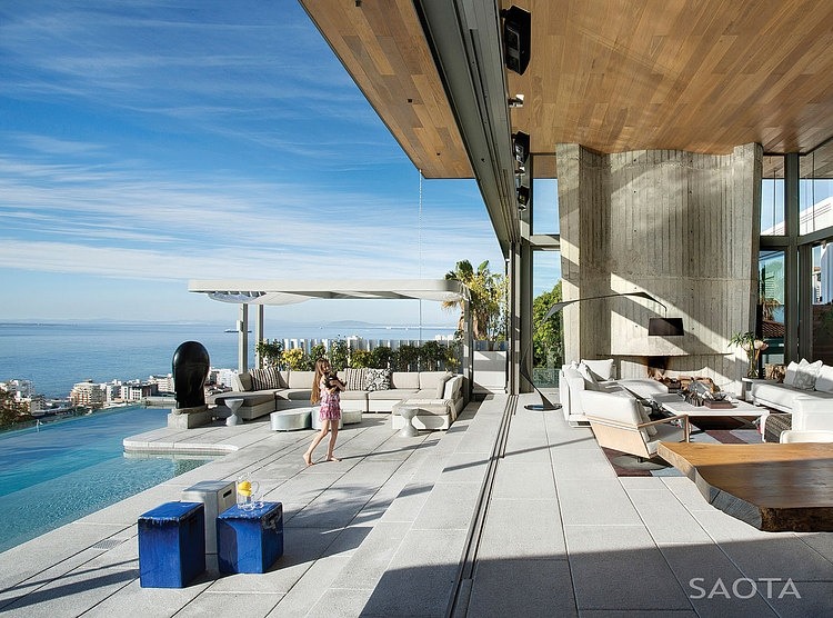 De Wet 34 Residence by SAOTA and OKHA Interiors