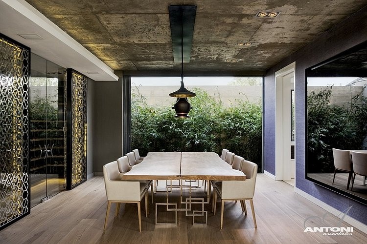Pearl Valley 276 by Antoni Associates