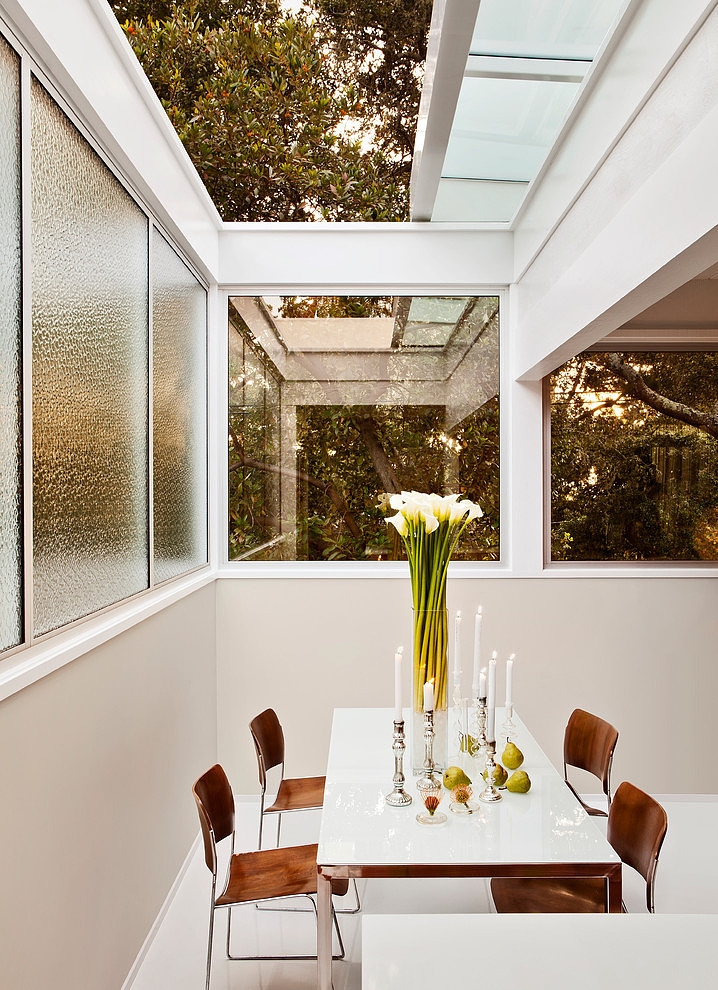 Carmel Mid-Century Residence by Studio Schicketanz
