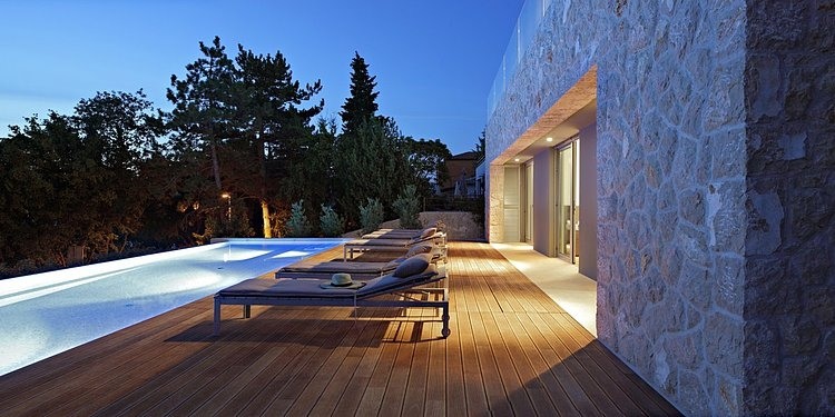 Krk Island Residence by DVA Arhitekta