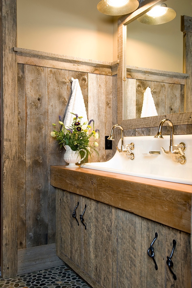 Beartooth Foothills Residence by Montana Reclaimed Lumber Co.