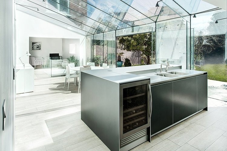 The Glass House by AR Design Studio