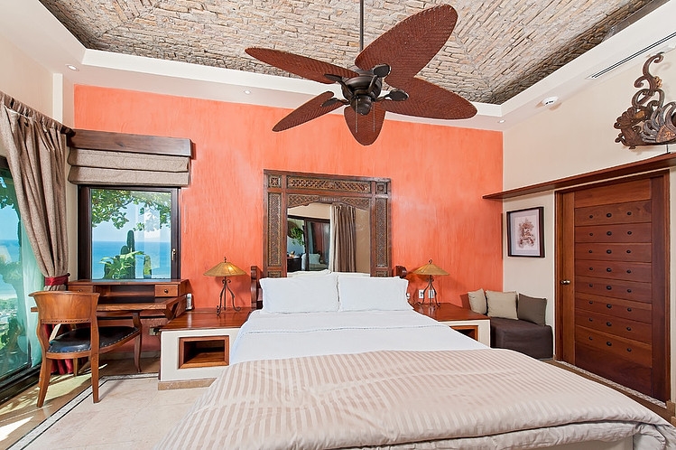 Casa Pipilacha by ABC Real Estate