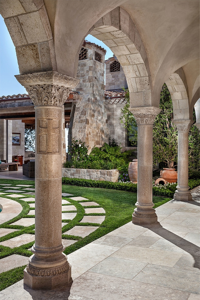 270-Degree View Ocean Villa by Homer Oatman