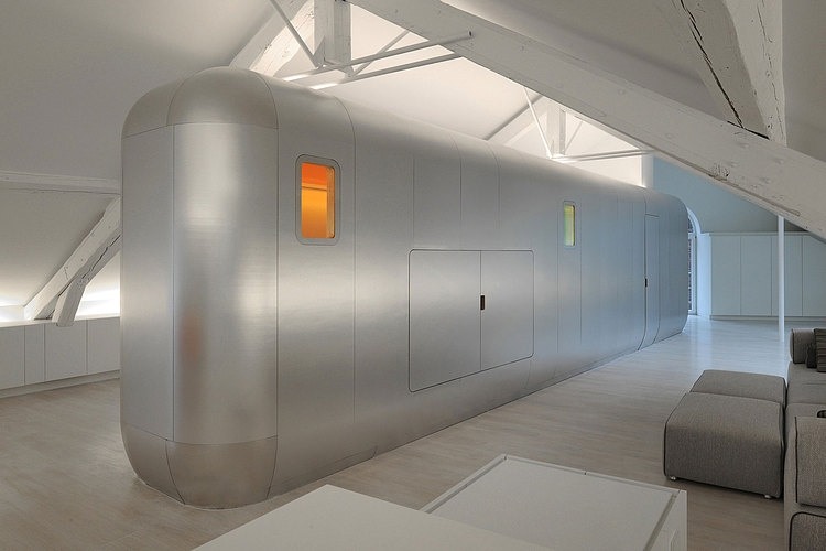 Kempart Loft by Dethier Architectures