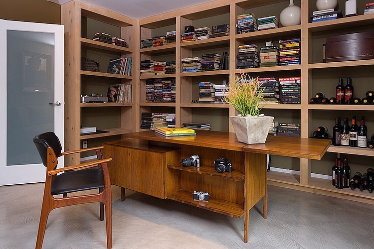 Warm Modern Home by Kenneth Brown Design