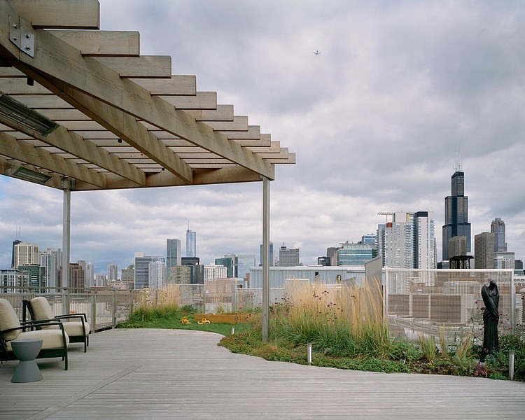 West Loop Aerie by Scrafano Architects
