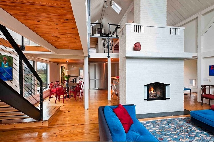 Moorestown Residence by Sandvold Blanda Architecture + Interiors