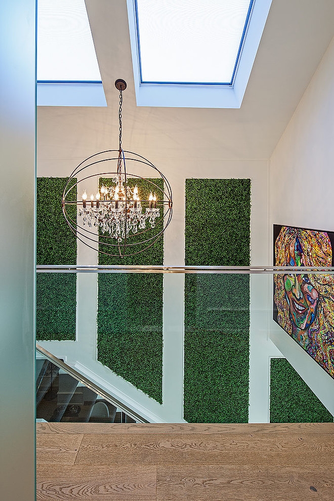 1095 Royal York Residence by R. H. Carter Architects
