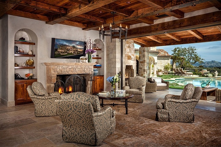 270-Degree View Ocean Villa by Homer Oatman