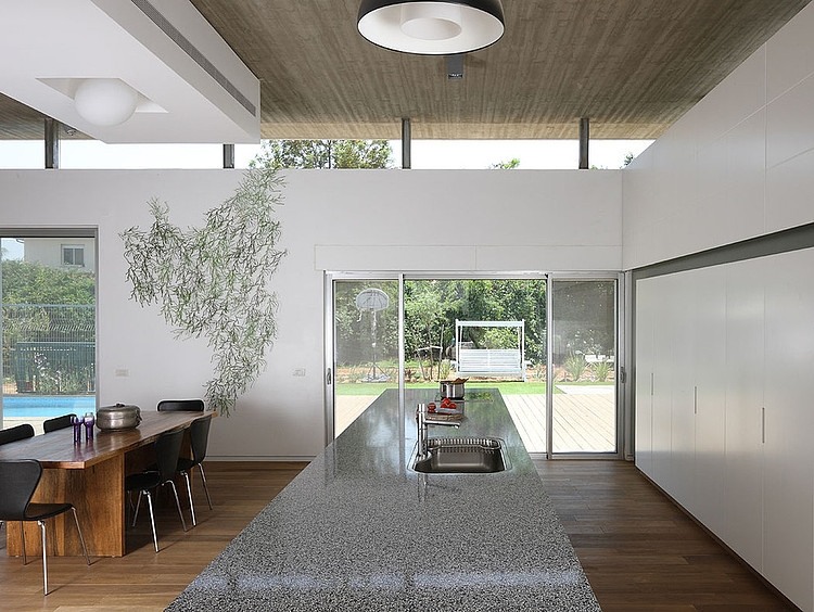 House A by Amitzi Architects