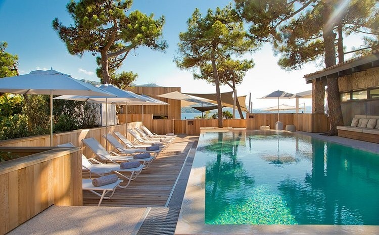 La Plage Casadelmar Hotel by Jean-François Bodin