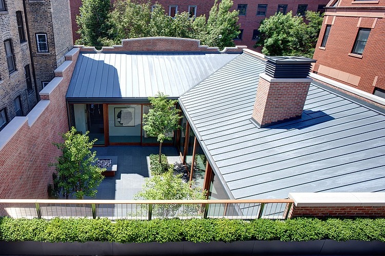 Lincoln Park Residence by Vinci | Hamp Architects