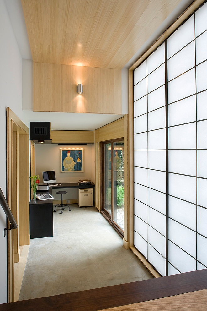 Modern Home by Gardner Mohr Architects