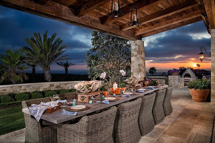 270-Degree View Ocean Villa by Homer Oatman