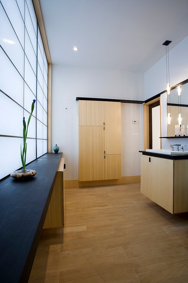 Modern Home by Gardner Mohr Architects