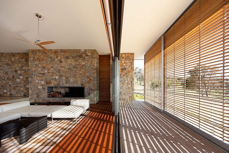 South-Western Australia Residence by Tierra Design