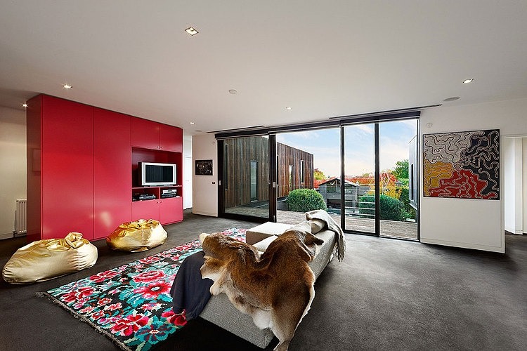 Armandale House by Jackson Clements Burrows