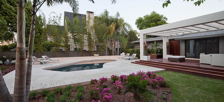 Miwa Residence by Phil Kean Designs