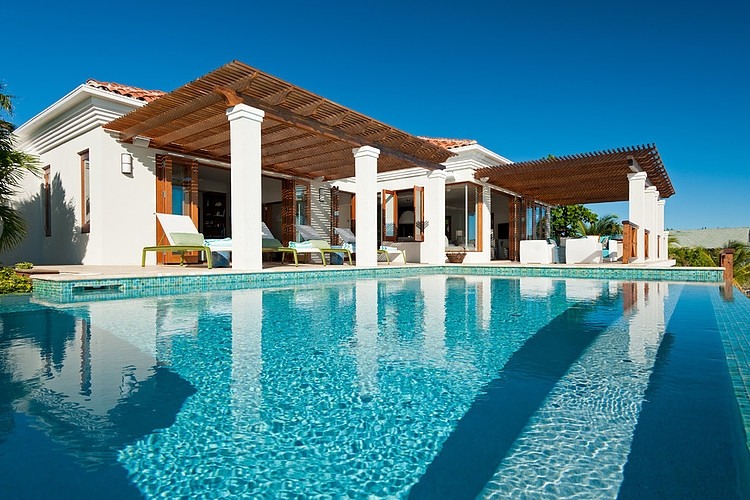 Turks and Caicos Residence by LKID