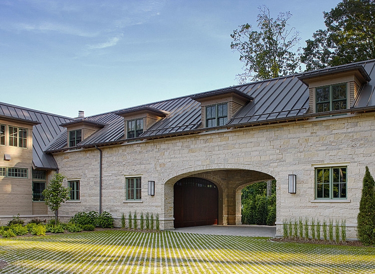 Lake House Retreat by Morgante Wilson Architects