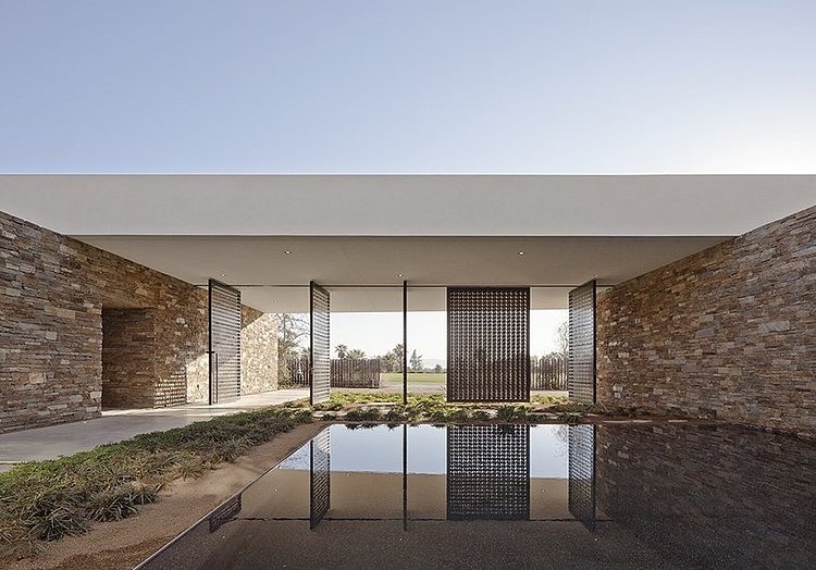 Madison Residence by XTEN Architecture